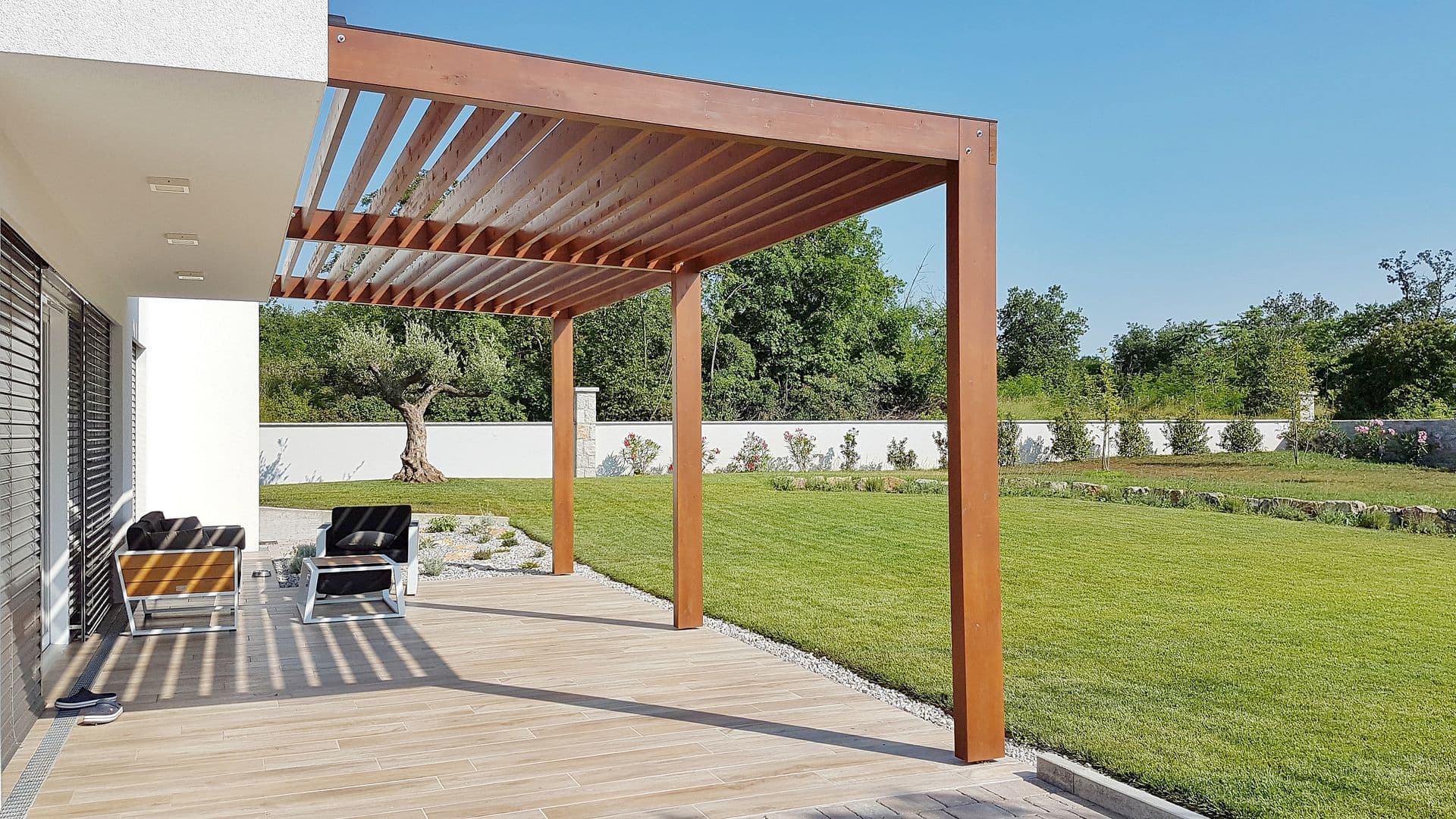 Retractable Awning