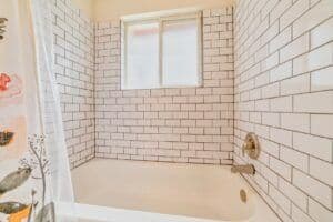 best-window-styles-for-bathrooms