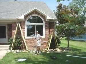 Circle-top-window-installation