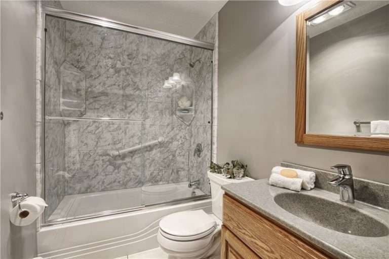 bathroom-renovations-mccordsville