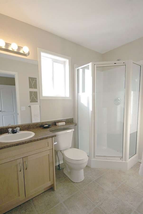 small-bathroom-renovations-indianapolis